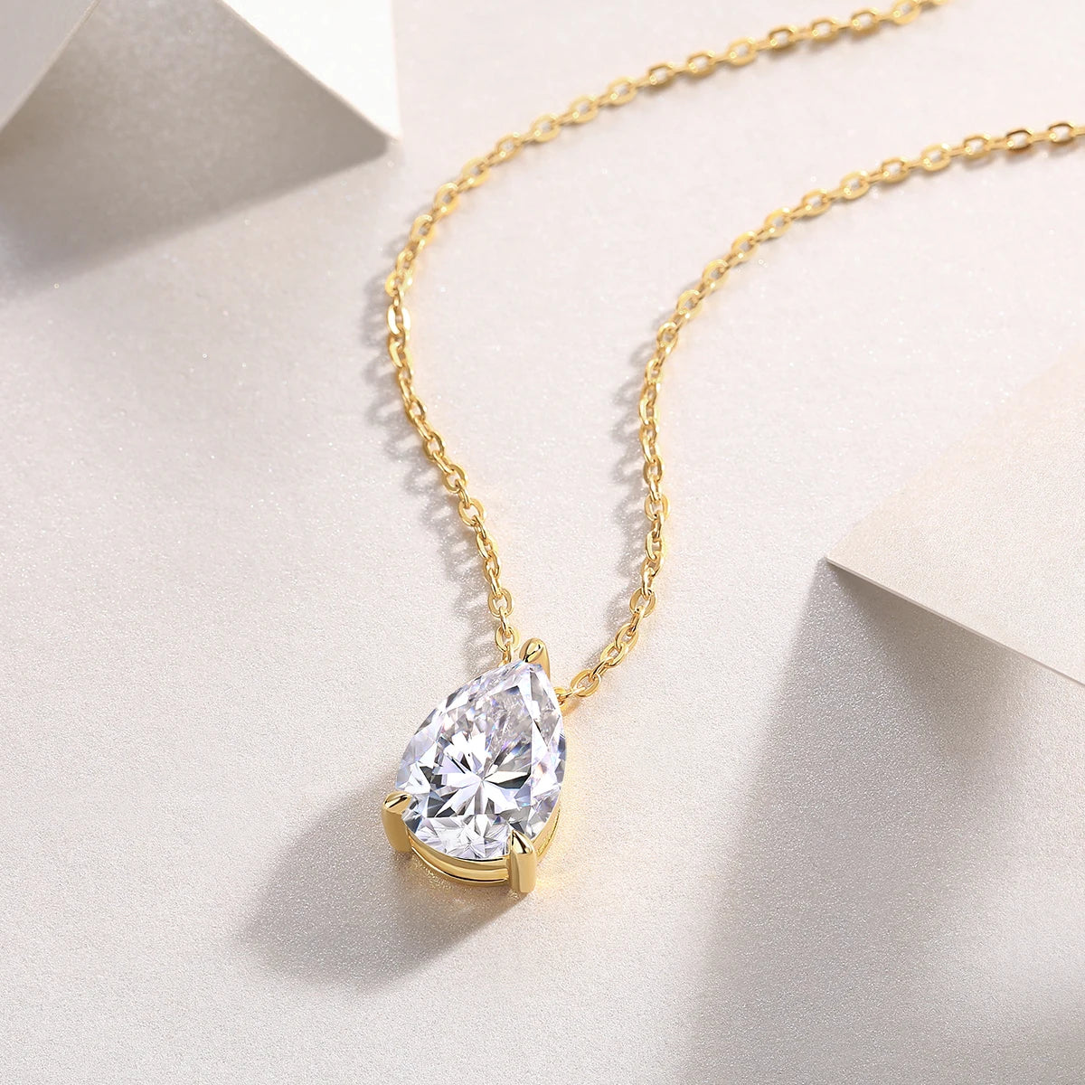 Moissanite Necklace Pendant Woman